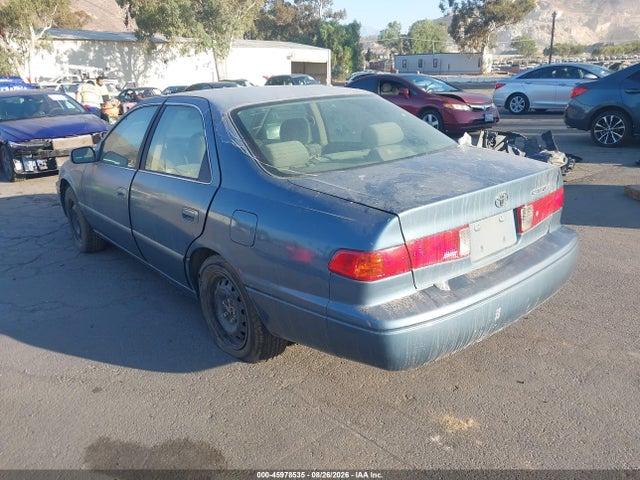 45978535 :رقم المزاد ، JT2BG22K310604683 vin ، 2001 Toyota Camry Le مزاد بيع