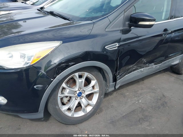 2014 Ford Escape Titanium მანქანა იყიდება აუქციონზე, vin: 1FMCU0J99EUA30107, აუქციონის ნომერი: 45978538