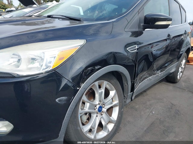 2014 Ford Escape Titanium მანქანა იყიდება აუქციონზე, vin: 1FMCU0J99EUA30107, აუქციონის ნომერი: 45978538