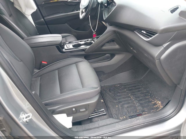 2023 Buick Envision Essence Fwd მანქანა იყიდება აუქციონზე, vin: LRBFZNR43PD023826, აუქციონის ნომერი: 45978569