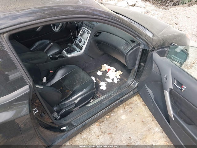 2010 Hyundai Genesis 3.8 Track მანქანა იყიდება აუქციონზე, vin: KMHHU6KH9AU027894, აუქციონის ნომერი: 45978599