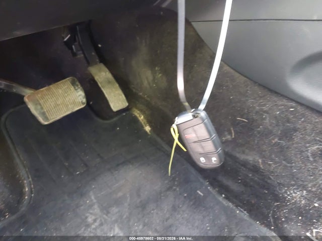 45978602 :رقم المزاد ، 1C4RJFAG6GC348946 vin ، 2016 Jeep Grand Cherokee Laredo مزاد بيع