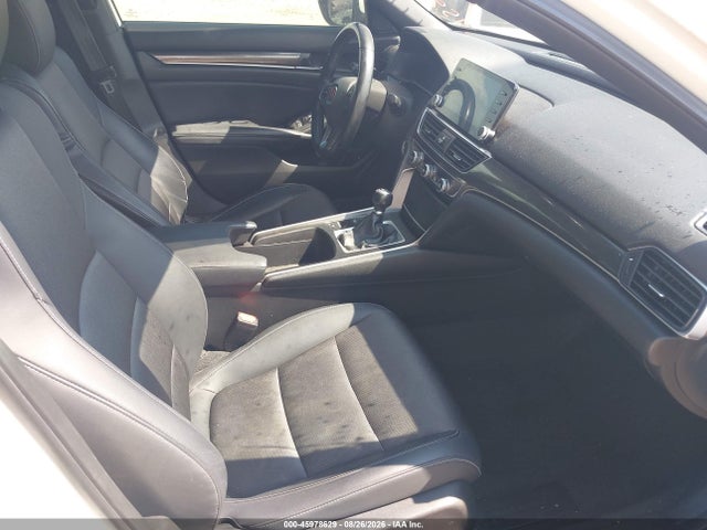 Продажа на аукционе авто 2018 Honda Accord Sport 2.0t, vin: 1HGCV2E32JA053499, номер лота: 45978629