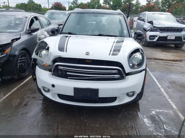 2016 Mini Countryman Cooper მანქანა იყიდება აუქციონზე, vin: WMWZB3C53GWR47581, აუქციონის ნომერი: 45978644