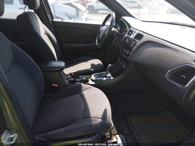 45978648 :رقم المزاد ، 1C3CCBAB7CN262125 vin ، 2012 Chrysler 200 Lx مزاد بيع