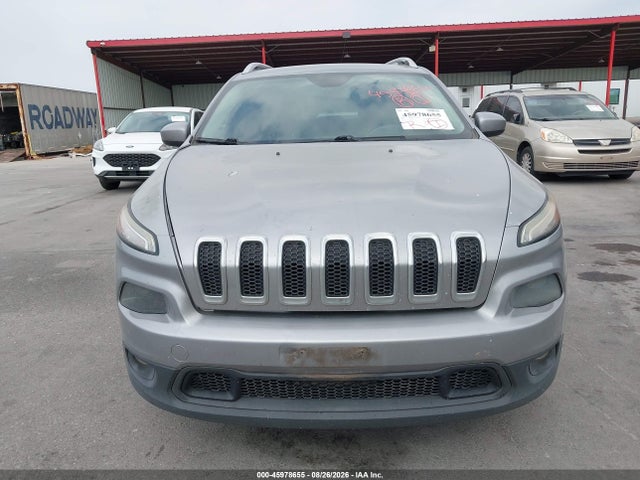 Jeep Cherokee Latitude 2014 1C4PJLCS0EW103224 Image 17
