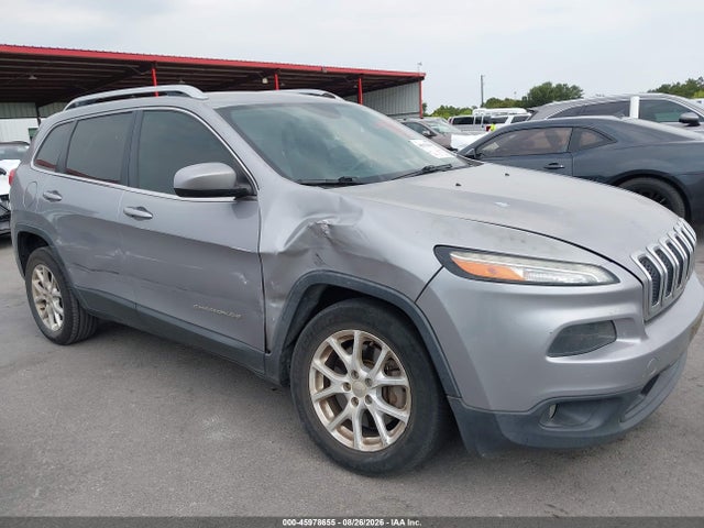Jeep Cherokee Latitude 2014 1C4PJLCS0EW103224 Image 18