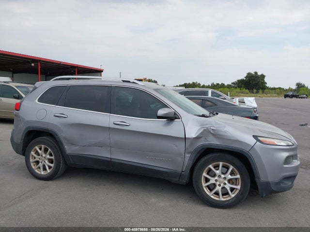 Jeep Cherokee Latitude 2014 1C4PJLCS0EW103224 Image 6
