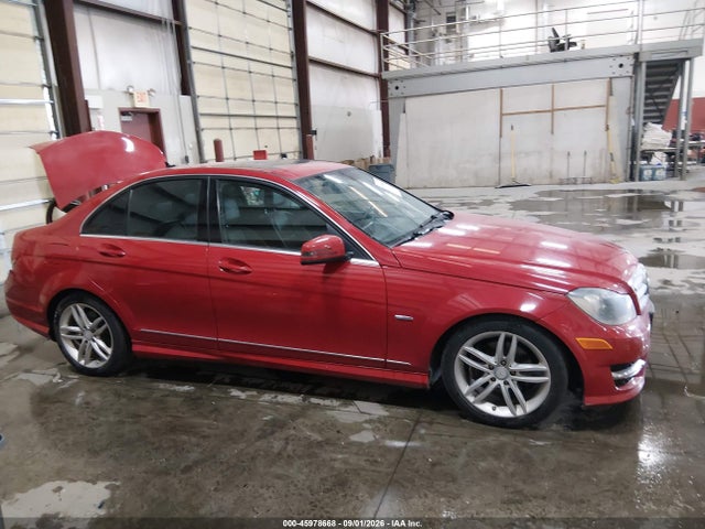 Продажа на аукционе авто 2012 Mercedes-benz C 250 Luxury/sport, vin: WDDGF4HB6CA599274, номер лота: 45978668