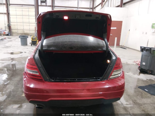 Продажа на аукционе авто 2012 Mercedes-benz C 250 Luxury/sport, vin: WDDGF4HB6CA599274, номер лота: 45978668