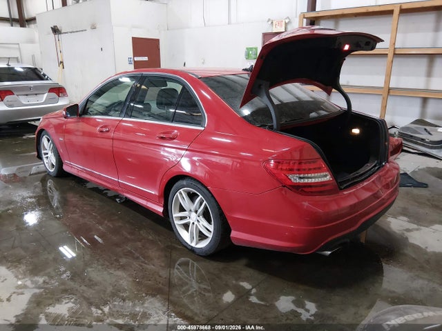 Продажа на аукционе авто 2012 Mercedes-benz C 250 Luxury/sport, vin: WDDGF4HB6CA599274, номер лота: 45978668