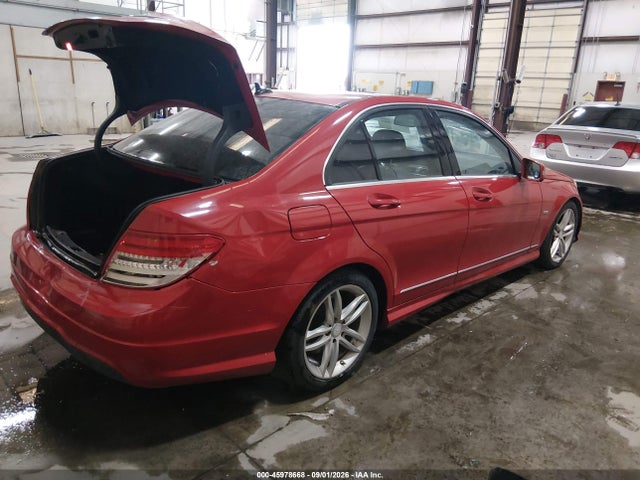 Продажа на аукционе авто 2012 Mercedes-benz C 250 Luxury/sport, vin: WDDGF4HB6CA599274, номер лота: 45978668