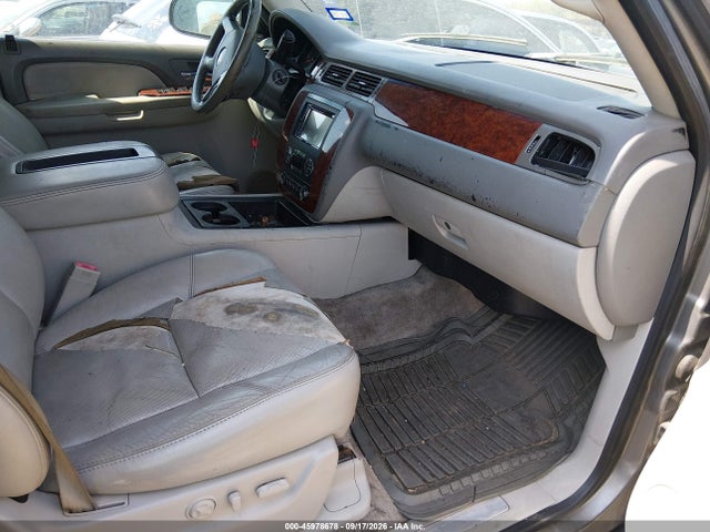 Auction sale of the 2009 Chevrolet Tahoe Ltz, vin: 1GNFC330X9R121214, lot number: 45978678