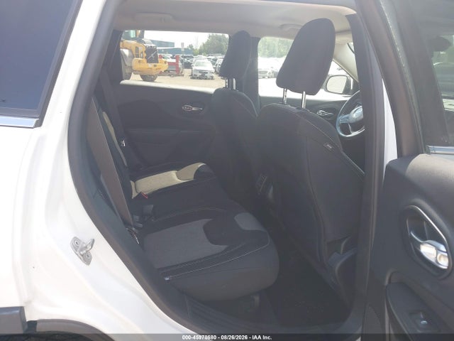 2014 Jeep Cherokee Latitude მანქანა იყიდება აუქციონზე, vin: 1C4PJMCS1EW285327, აუქციონის ნომერი: 45978680