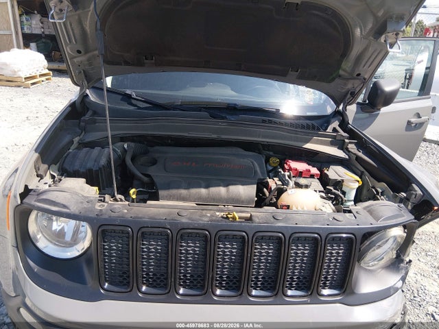 45978683 :رقم المزاد ، ZACNJBAB5LPL21428 vin ، 2020 Jeep Renegade Upland 4x4 مزاد بيع