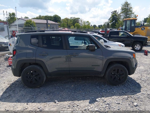 45978683 :رقم المزاد ، ZACNJBAB5LPL21428 vin ، 2020 Jeep Renegade Upland 4x4 مزاد بيع