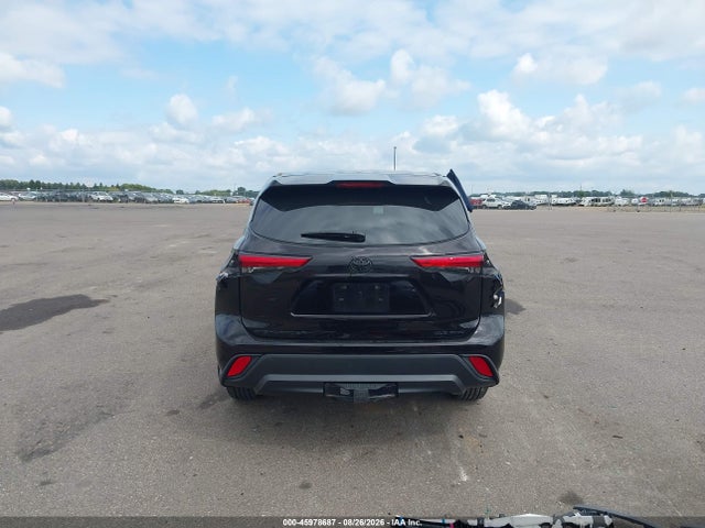 Toyota Highlander Xle 2021 5TDHZRBH9MS150062 Image 17