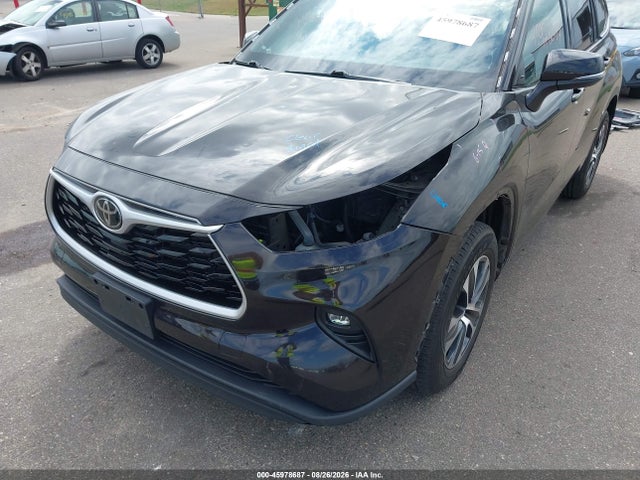 Toyota Highlander Xle 2021 5TDHZRBH9MS150062 Image 18