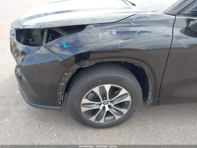 Toyota Highlander Xle 2021 5TDHZRBH9MS150062 Image 6