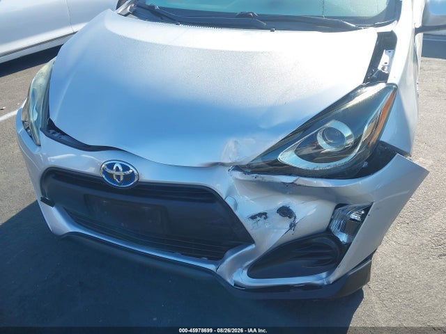 Продаж на аукціоні авто 2017 Toyota Prius C Three, vin: JTDKDTB34H1593390, номер лоту: 45978699