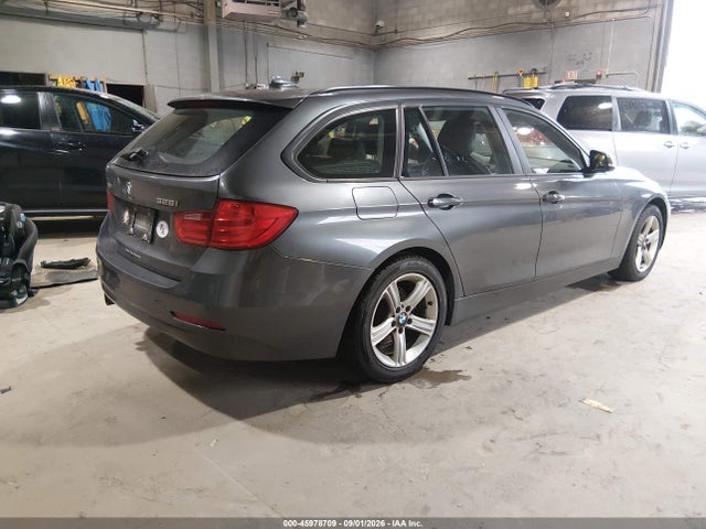45978709 :رقم المزاد ، WBA3G7C59EKN37273 vin ، 2014 Bmw 328i Xdrive مزاد بيع