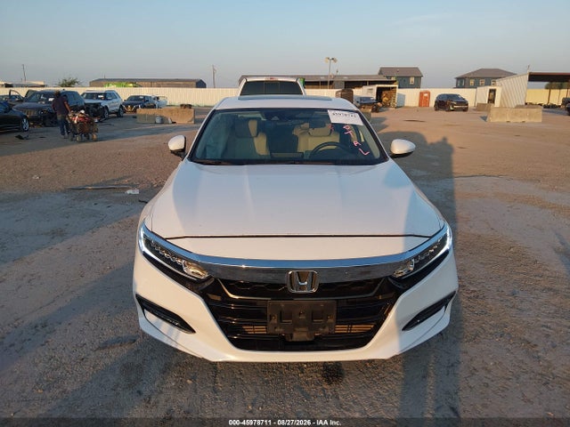 45978711 :رقم المزاد ، 1HGCV1F47JA141319 vin ، 2018 Honda Accord Ex مزاد بيع