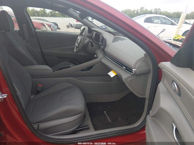 2025 Hyundai Elantra Sel Sport მანქანა იყიდება აუქციონზე, vin: KMHLM4DG0SU025956, აუქციონის ნომერი: 45978725
