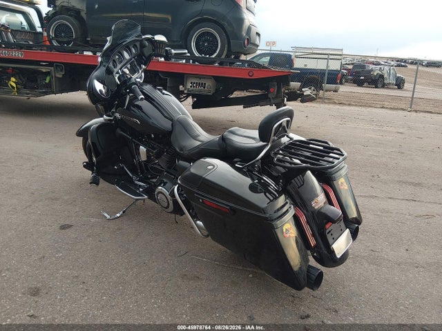 2015 Harley-davidson Flhxse Cvo Street Glide მანქანა იყიდება აუქციონზე, vin: 1HD1PXN18FB964481, აუქციონის ნომერი: 45978764