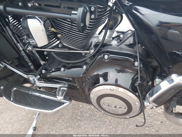 2015 Harley-davidson Flhxse Cvo Street Glide მანქანა იყიდება აუქციონზე, vin: 1HD1PXN18FB964481, აუქციონის ნომერი: 45978764