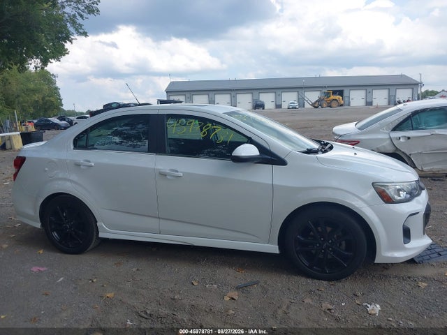 2018 Chevrolet Sonic Lt Auto მანქანა იყიდება აუქციონზე, vin: 1G1JD5SB4J4106216, აუქციონის ნომერი: 45978781