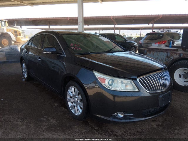 45978800 :رقم المزاد ، 1G4GC5ER1DF327483 vin ، 2013 Buick Lacrosse Leather Group مزاد بيع