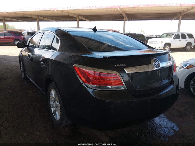 45978800 :رقم المزاد ، 1G4GC5ER1DF327483 vin ، 2013 Buick Lacrosse Leather Group مزاد بيع