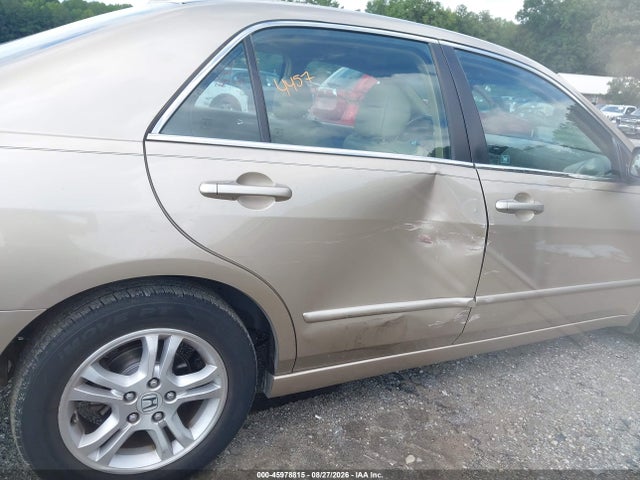 45978815 :رقم المزاد ، 1HGCM56897A118999 vin ، 2007 Honda Accord 2.4 Ex مزاد بيع