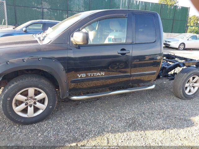 2008 Nissan Titan Xe/se/le/pro-4x მანქანა იყიდება აუქციონზე, vin: 1N6AA06C88N360115, აუქციონის ნომერი: 45978833