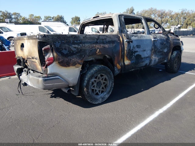 2020 Toyota Tundra Limited მანქანა იყიდება აუქციონზე, vin: 5TFHY5F1XLX927995, აუქციონის ნომერი: 45978838