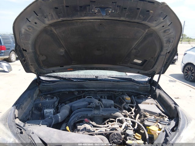JF2SJABC8JH455783 Subaru Forester 2.5i
