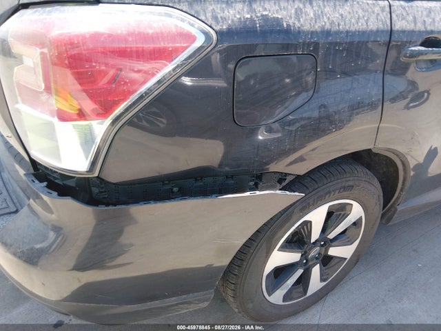 JF2SJABC8JH455783 Subaru Forester 2.5i