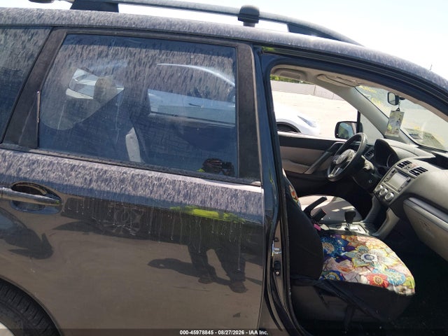 JF2SJABC8JH455783 Subaru Forester 2.5i