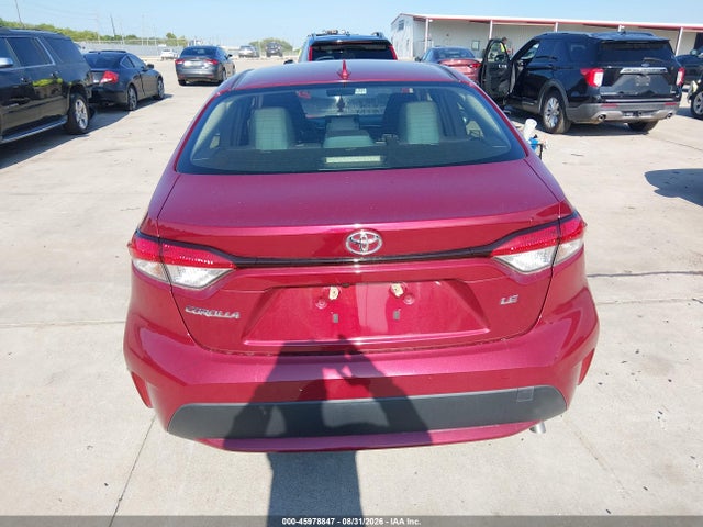 45978847 :رقم المزاد ، JTDEPMAE9NJ203392 vin ، 2022 Toyota Corolla Le مزاد بيع