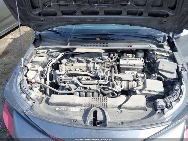 JTND4MBE0N3162606 Toyota COROLLA SE