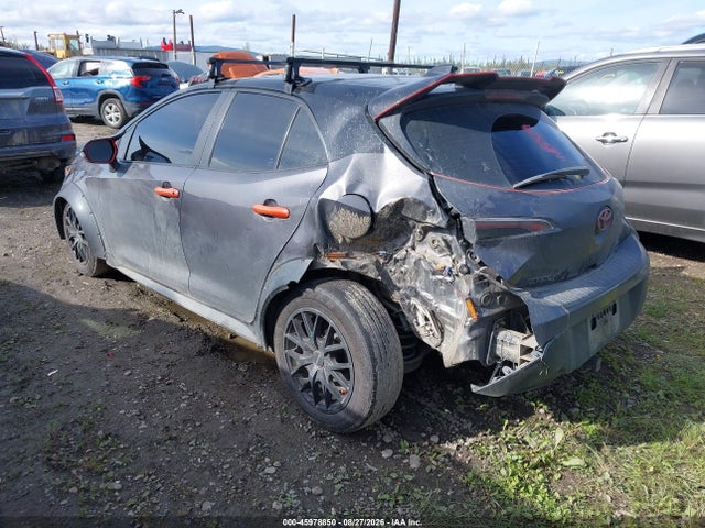 JTND4MBE0N3162606 Toyota COROLLA SE