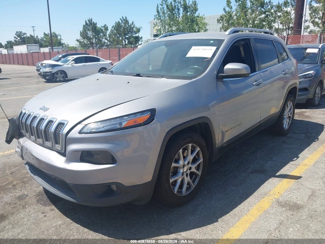 Jeep Cherokee Latitude 2014 1C4PJLCB0EW312172 Image 2