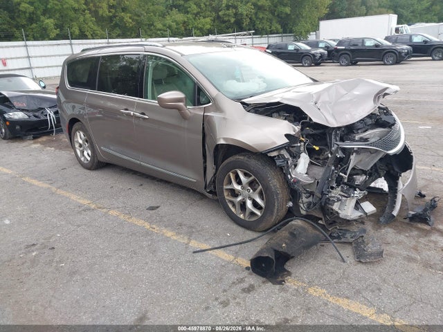 Aukcja sprzedaży 2018 Chrysler Pacifica Touring L Plus, vin: 2C4RC1EGXJR321738, numer aukcji: 45978870