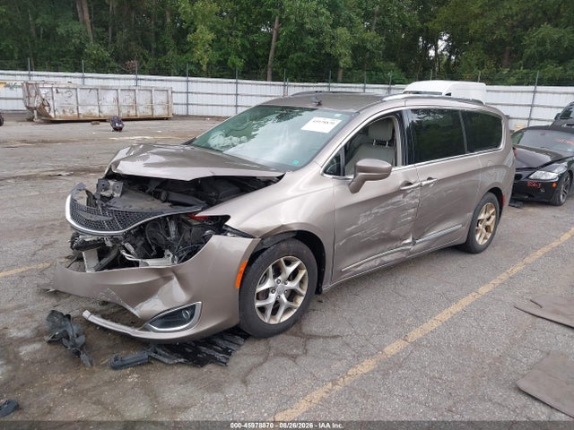 Aukcja sprzedaży 2018 Chrysler Pacifica Touring L Plus, vin: 2C4RC1EGXJR321738, numer aukcji: 45978870