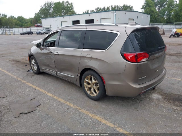 Aukcja sprzedaży 2018 Chrysler Pacifica Touring L Plus, vin: 2C4RC1EGXJR321738, numer aukcji: 45978870
