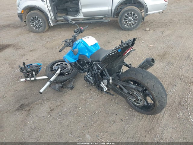 Suzuki Gsx800 R 2025 JS1EM11BXS7100305 Image 3