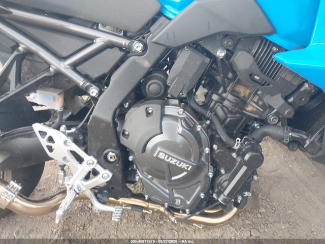 Suzuki Gsx800 R 2025 JS1EM11BXS7100305 Image 8