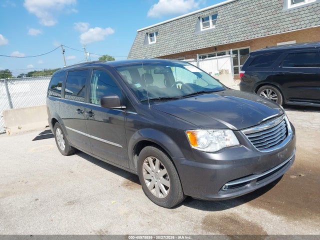 Продажа на аукционе авто 2016 Chrysler Town & Country Touring, vin: 2C4RC1BG5GR213041, номер лота: 45978899