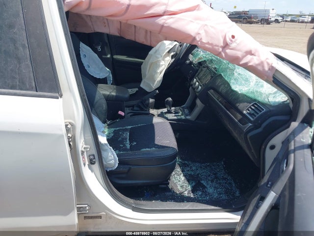 45978902 :رقم المزاد ، JF2SJAEC5JH476098 vin ، 2018 Subaru Forester 2.5i Premium مزاد بيع