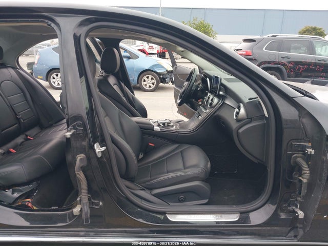 55SWF4JB4GU141552 Mercedes-Benz C 300